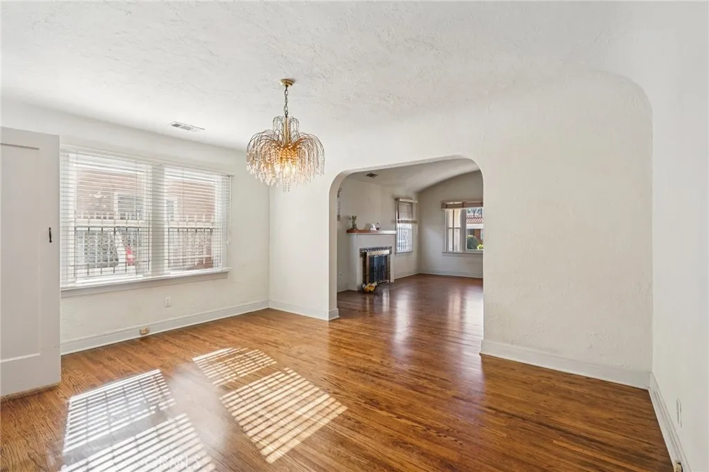 6608 Arlington Avenue, Los Angeles, California 90043 home-pic-5